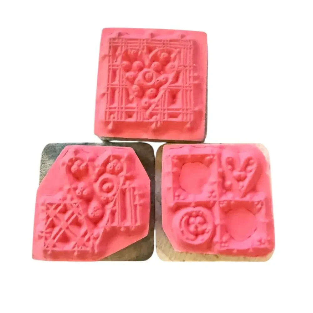 DOTS Set Of 3 Assorted Heart Mini Rubber Stamp